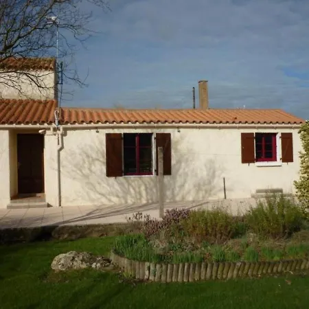 House Le Breuil * Le Bernard